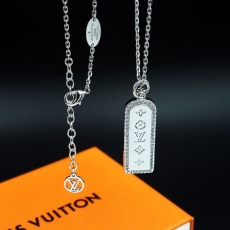 Louis Vuitton Necklaces